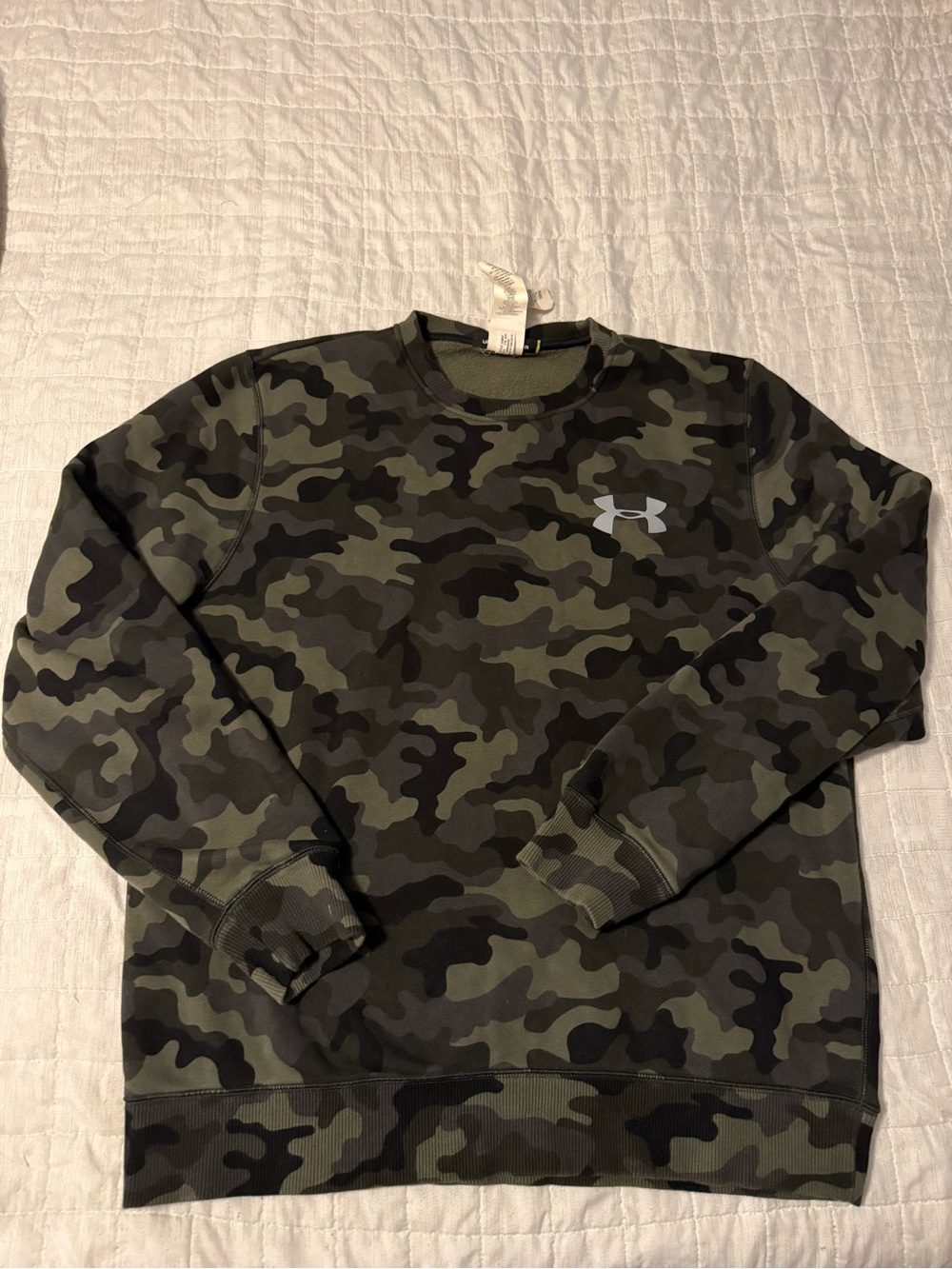 Under Armour Men’s Olive Green & Black Camo Crewneck Sweatshirt